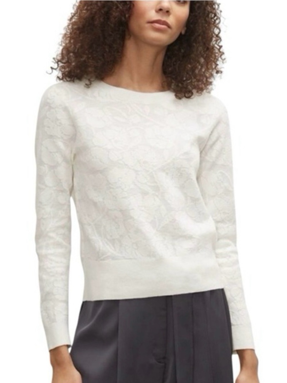 Club Monaco Ivory Floral Jacquard Sweater Chandails Size XS